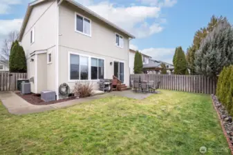 Private backyard w/ side yard turf freshly installed.