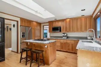 Large center cooking island