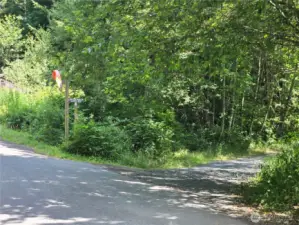 take this driveway to get to the Southeast corner and East line of the property.