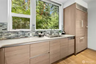 The entire kitchen was redesigned and remodeled by Molly McCabe in 2021/2022. Additional cabinetry was added and all of the appliances were replaced.