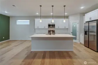 Photos of a previously built Rainier plan. SOme upgrades may appear that are no longer available.