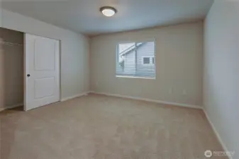 Photos of a previously built Rainier plan. SOme upgrades may appear that are no longer available.