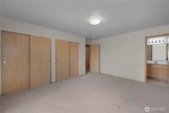 Lots of closet space in this primary bedroom!