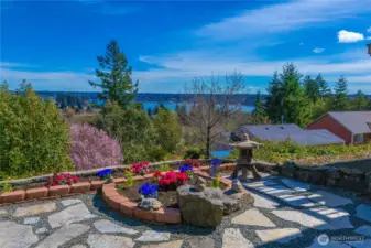 Gardens and patio for entertaining