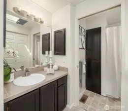 Full primary bath