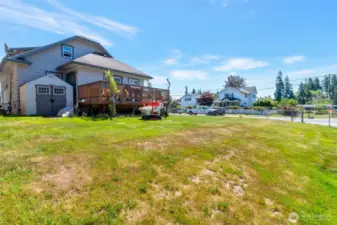 Large yard for pets and play perfect for a mother-in-law
