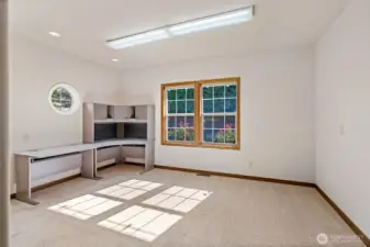 2nd Guest Bedroom
