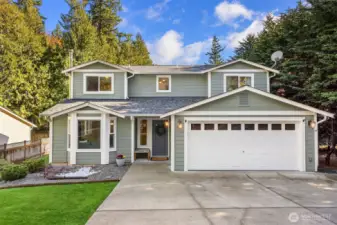 Well maintained home in the desirable Port Ludlow community.