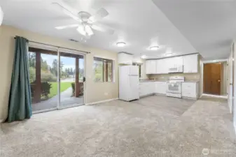 ADU - Dinning Room and Kitchen with Lake View
