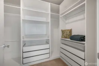 Walk-in closet