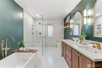 Updated Luxurious Bath