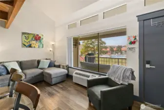 Big picture windows take in the sun!