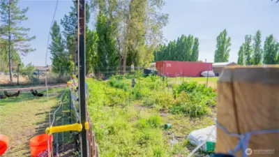 Garden space fed by UGS