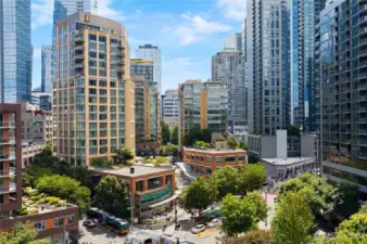 Welcome to 2200 Westlake in the heart of the Denny Triangle.
