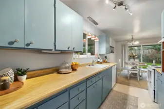 Kitchen and dining area