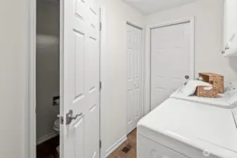1/4 bathroom and laundry area