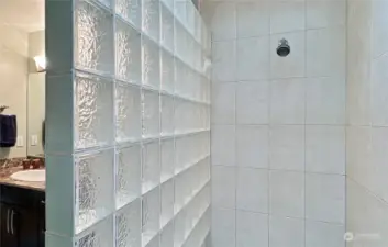 Tile-surround shower.