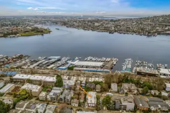 Location Location! East Queen Anne near Westlake with peak a boo view of South Lake Union