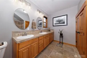 Family bathroom