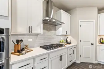 Disclaimer Secondary photos of same floor plan on different lot in different community: Photos are from another Noah, finishes, upgrades, and features may vary.