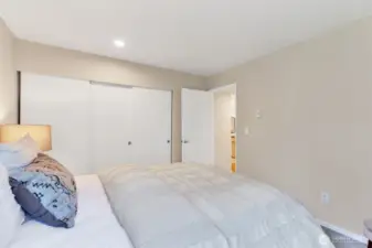 Second bedroom seen from another vantage point.