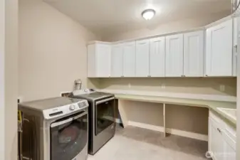 Washer and Dryer do not convey