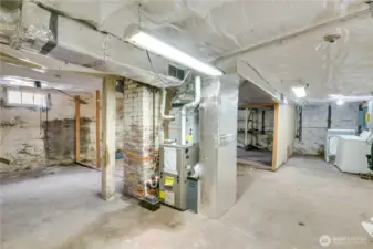 Room to grow and space to stow—this home offers generous storage, insulation in the ceiling for added warmth , updated systems including a new furnace, heat pump, and tankless hot water heater. Look at the untapped potential here!