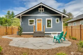 Soak up the sunshine and unwind on the new backyard flagstone patio—a perfect spot for a picnic table to gather with friends or a cozy fire pit to enjoy crisp evenings under the stars.