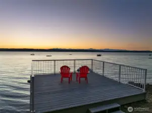 Welcome to 4026 Forest Beach Drive NW, Gig Harbor—your front-row seat to unforgettable sunsets, night after night.