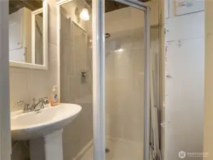 3/4 Bathroom on Main