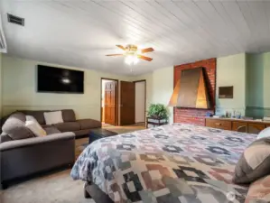 Large Primary Bedroom