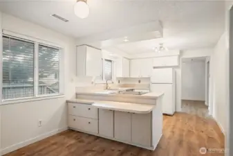 Eat In Kitchen With Bar