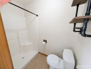 5' Shower in Primary bathroom