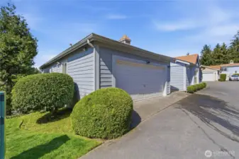 Lawncare, and sprinkler system is maintained by the HOA.  Easy breezy!