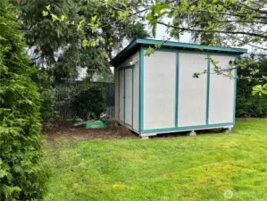 Shed/Workshop That Has Power! Is bigger than it looks!