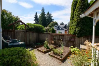 Like to garden? Rainwater collection makes it easy to not run up your water bill. Additionally, raised garden beds are ready and waiting.