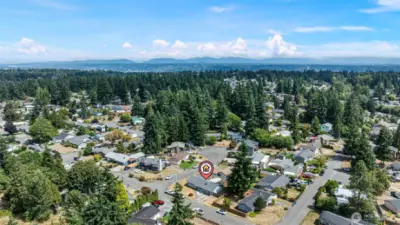 Conveniently located to I5, future light rail, and amenities of Federal Way and Auburn.