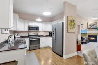 With ample counter space and a thoughtful layout, there’s plenty of room for the chef in the family to create and enjoy a delicious meal.