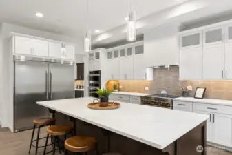 66 inch Frigidaire refrigerator/freezer