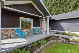 Imine morning coffee on this covered porch!