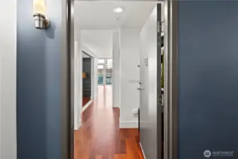 Welcome to Gallery 810