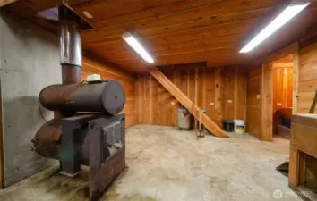 Heating unit in workshop