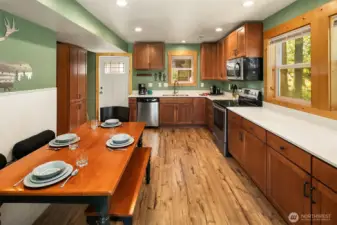 Built in kitchen nook with plenty of room for all your friends and family.