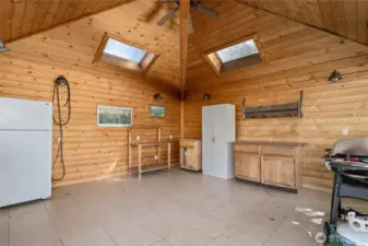 Super cool spot to hang out in and BBQ or just enjoy visits with friends!