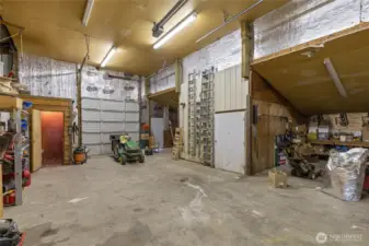 Inside on part of the shop area.  The garage part (not shown) has heat and work bench.