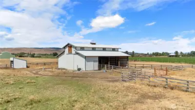 40 X 48 Barn with 4 stalls with doors to the exterior. Tack room