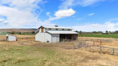 40 X 48 Barn with 4 stalls with doors to the exterior. Tack room