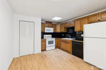 Kitchen with tile counters