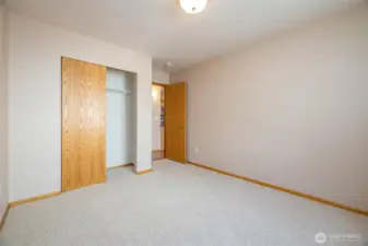 3rd Bedroom Entry and Closet Area