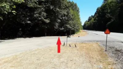 Entry of gravel drive